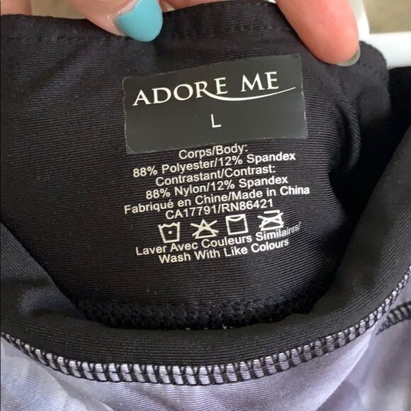 Adore Me Cropped Leggings - Picture 3 of 4